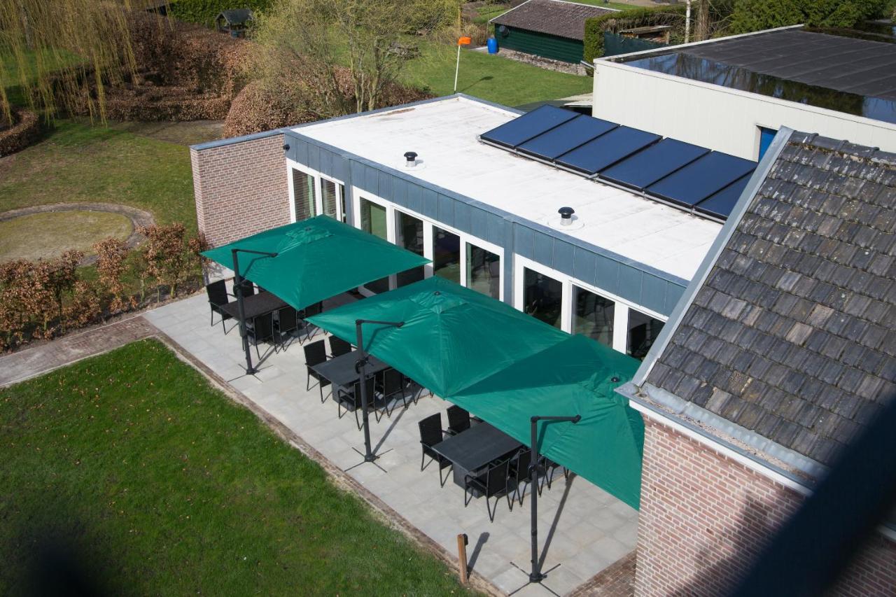 B&B Groepsaccommodatie De Pastorie Lage Mierde 외부 사진